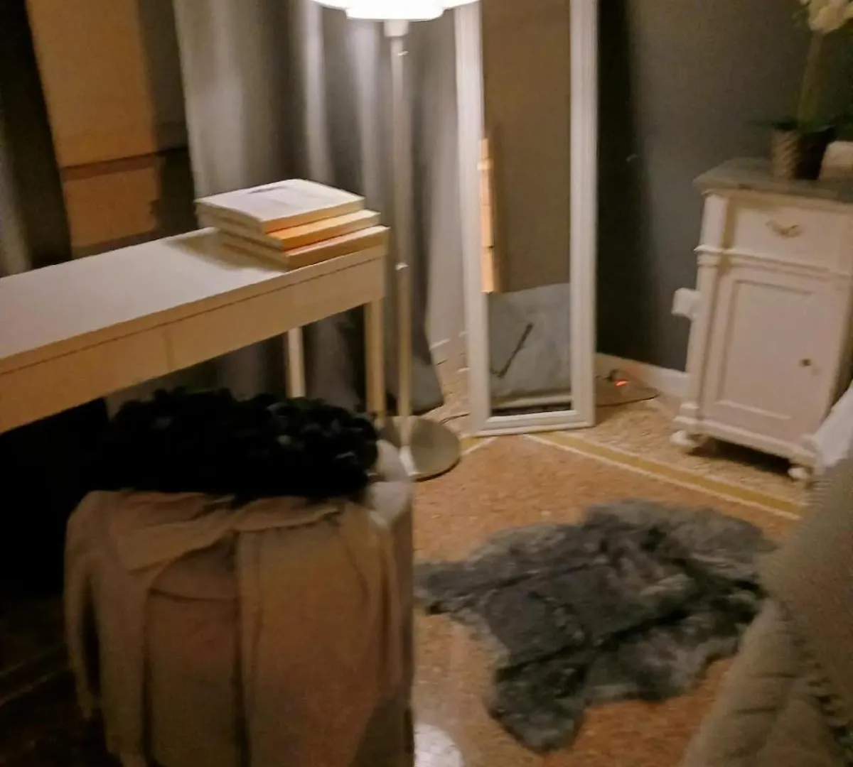 רומא Appartamento Accogliente Esquilino-Monti 0*,  איטליה