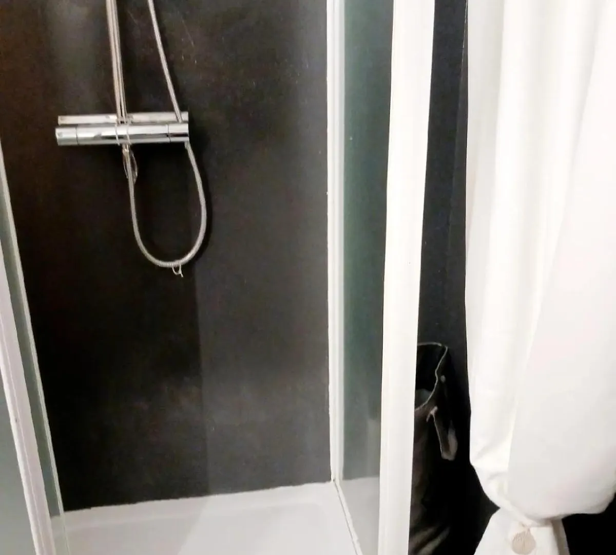 Appartamento Accogliente Esquilino-Monti Rom Apartment